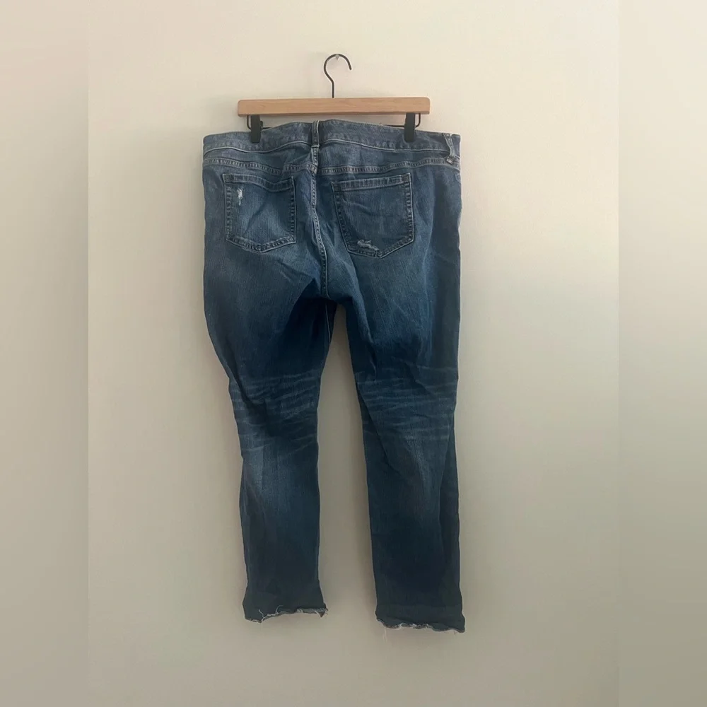 Torrid Boyfriend Crop Jeans Size 16 Distressed Ripped Blue Denim - Picture 4 of 6